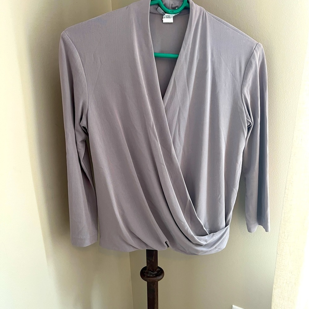 Mm lafleur deneuve top
